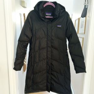 Size Large Patagonia Down With It Parka - Women's